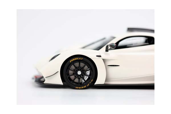 PAGANI HUAYRA R WHITE BENNY / ПАГАНИ ХУАЙРА Р БЕННИ 1:18 БЕЛЫЙ — фото 4