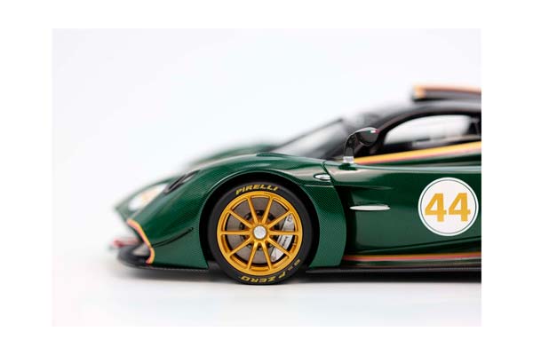 PAGANI HUAYRA R GLOSS GREEN CARBON VERDE SMERALDO / ПАГАНИ ХУАЙРА Р ГЛОСС КАРБОН СМЕРАЛДО 1:18 ЗЕЛЕНЫЙ — фото 4