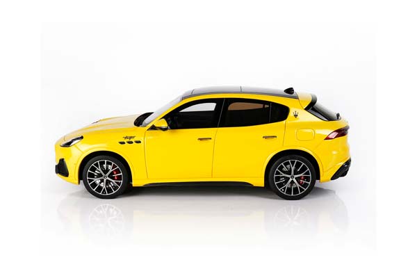 MASERATI GRECALE TROFEO YELLOW / МАЗЕРАТИ ГРЕКАЛЕ ТРОФЕО 1:18 ЖЕЛТЫЙ — фото 3