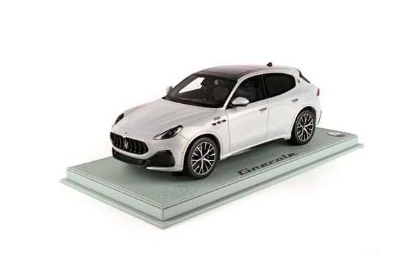 MASERATI GRECALE TROFEO 2022 GREYISH BLUE / МАЗЕРАТИ ГРЕКАЛЕ ТРОФЕО 2022 ГРЕИИСХ 1:18 СИНИЙ