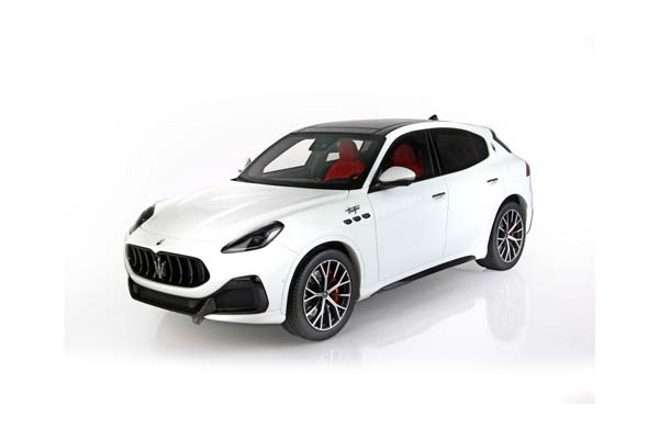 MASERATI GRECALE TROFEO WHITE / МАЗЕРАТИ ГРЕКАЛЕ ТРОФЕО 1:18 БЕЛЫЙ — фото 3