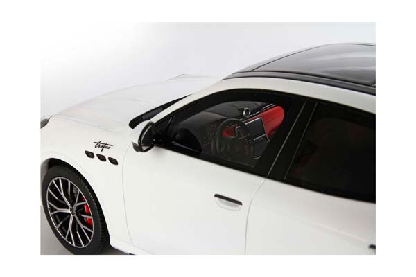 MASERATI GRECALE TROFEO WHITE / МАЗЕРАТИ ГРЕКАЛЕ ТРОФЕО 1:18 БЕЛЫЙ — фото 6