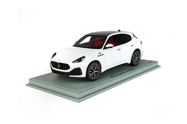 MASERATI GRECALE TROFEO WHITE / МАЗЕРАТИ ГРЕКАЛЕ ТРОФЕО 1:18 БЕЛЫЙ