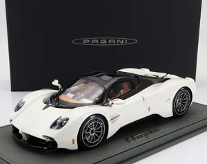 PAGANI UTOPIA (2022) - CON VETRINA - WITH SHOWCASE, BIANCO PERLA - WHITE