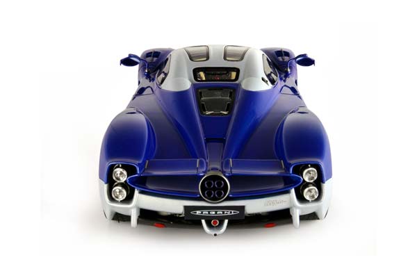PAGANI UTOPIA M208 BLUE METALLIZZATO / ПАГАНИ УТОПИЯ М208 МЕТАЛЛИЗЗАТО 1:18 СИНИЙ — фото 7