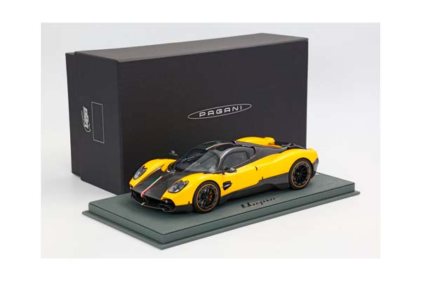 PAGANI UTOPIA GIALLO GINEVRA / ПАГАНИ УТОПИЯ 1:18 ЖЕЛТЫЙ — фото 10