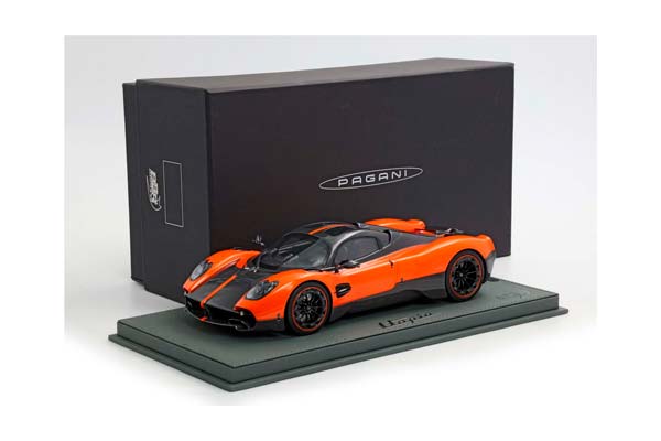 PAGANI UTOPIA COUPE ARANCIO MARBELLA / ПАГАНИ УТОПИЯ КУПЕ МАРБЕЛЛА 1:18 ОРАНЖЕВЫЙ — фото 9