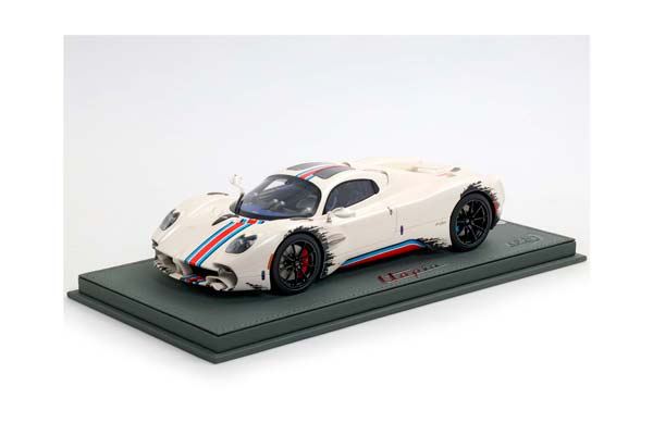 PAGANI UTOPIA COUPE THE COYOTE / ПАГАНИ УТОПИЯ КУПЕ КОИОТЕ 1:18