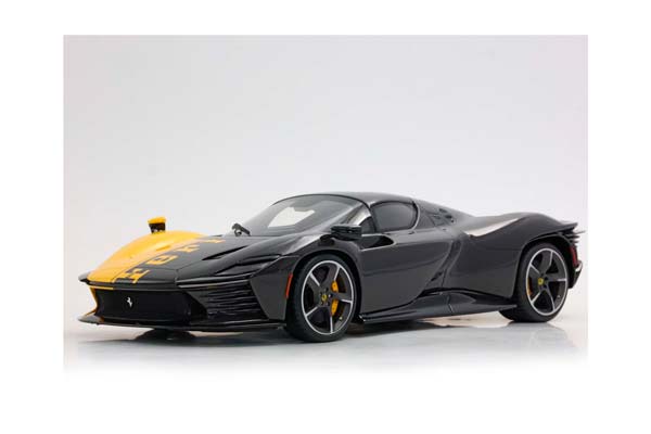 FERRARI SP3 DAYTONA 599+1 CLOSED ROOF GIALLO MODENA AND CARBON FIBER / ФЕРРАРИ СП3 ДАЙТОНА 599+1 ЗАКРЫТАЯ КРЫША КАРБОН ФИБЕР 1:18 ЖЕЛТЫЙ — фото 3