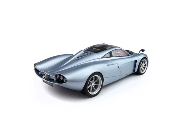 PAGANI HUAYRA CODALUNGA AZZURRO SARDEGNA MATT / ПАГАНИ ХУАЙРА КОДАЛУНГА САРДЕГНА МАТТ 1:18 ГОЛУБОЙ — фото 3