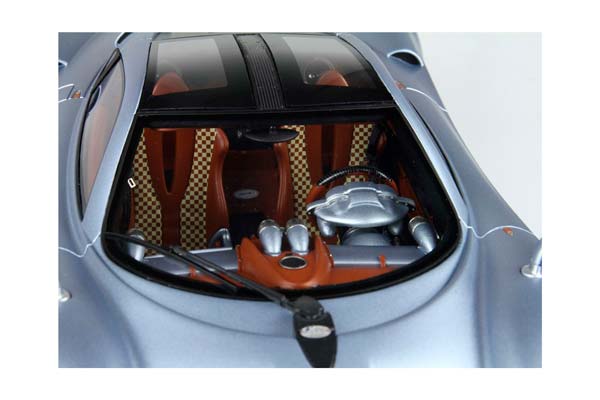 PAGANI HUAYRA CODALUNGA AZZURRO SARDEGNA MATT / ПАГАНИ ХУАЙРА КОДАЛУНГА САРДЕГНА МАТТ 1:18 ГОЛУБОЙ — фото 6