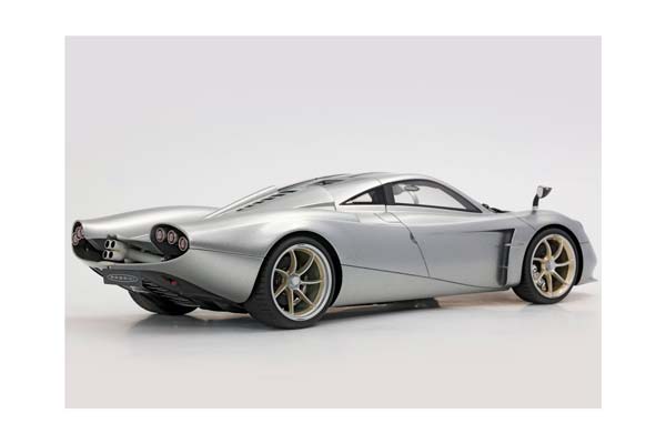 PAGANI HUAYRA CODALUNGA SEMI MATT GRIGIO MONTECARLO / ПАГАНИ ХУАЙРА КОДАЛУНГА СЕМИ МАТТ МОНТЕКАРЛО 1:18 СЕРЫЙ — фото 6
