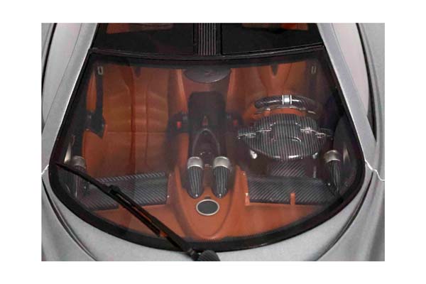 PAGANI HUAYRA CODALUNGA SEMI MATT GRIGIO MONTECARLO / ПАГАНИ ХУАЙРА КОДАЛУНГА СЕМИ МАТТ МОНТЕКАРЛО 1:18 СЕРЫЙ — фото 8