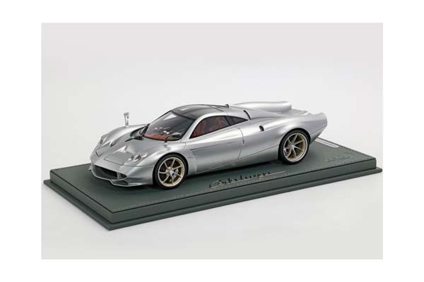 PAGANI HUAYRA CODALUNGA SEMI MATT GRIGIO MONTECARLO / ПАГАНИ ХУАЙРА КОДАЛУНГА СЕМИ МАТТ МОНТЕКАРЛО 1:18 СЕРЫЙ