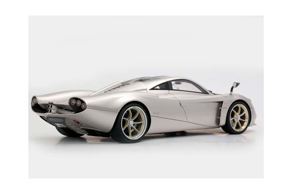 PAGANI HUAYRA CODALUNGA PORSCHE GOLD BRONZE METALLIC / ПАГАНИ ХУАЙРА КОДАЛУНГА ПОРШЕ МЕТАЛЛИК 1:18 БРОНЗОВЫЙ — фото 5