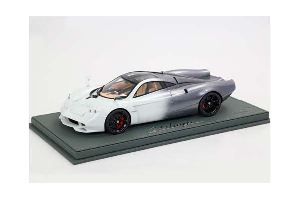 PAGANI HUAYRA CODALUNGA BIANCO MALTA - GRAY SHADE / ПАГАНИ ХУАЙРА КОДАЛУНГА МАЛТА 1:18 БЕЛЫЙ