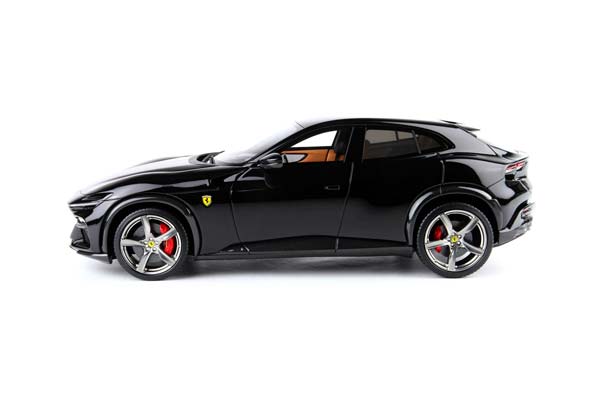 FERRARI PUROSANGUE - PANORAMIC ROOF NERO PUROSANGUE - FRENCH FLAG - RED BASE / ФЕРРАРИ ПУРОСАНГВЕ 1:18 КРАСНЫЙ — фото 4