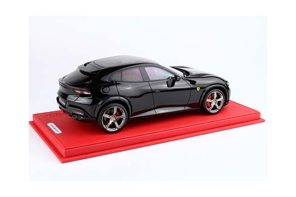 FERRARI PUROSANGUE - PANORAMIC ROOF NERO PUROSANGUE - FRENCH FLAG - RED BASE / ФЕРРАРИ ПУРОСАНГВЕ 1:18 КРАСНЫЙ — фото 2