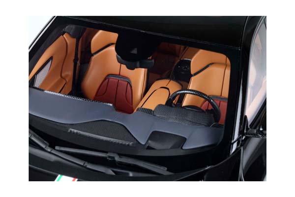 FERRARI PUROSANGUE - PANORAMIC ROOF NERO PUROSANGUE - ITALIAN FLAG - RED BASE / ФЕРРАРИ ПУРОСАНГВЕ 1:18 КРАСНЫЙ — фото 9
