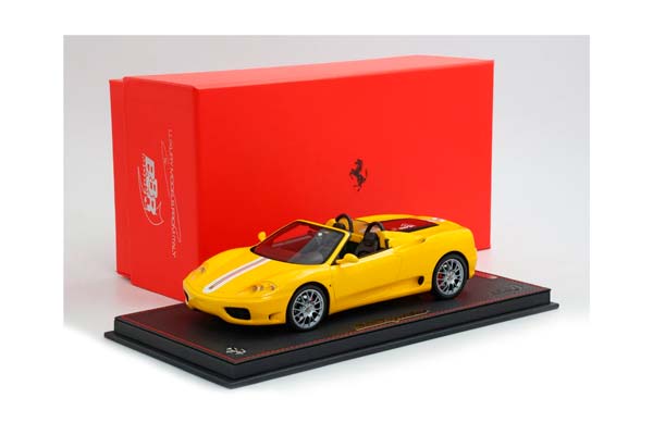 FERRARI 360 MODENA SPIDER AUTOMATIC GEAR GIALLO MODENA - BLACK DAYTONA SEATS - ITALIAN STRIPE - CHALLENGE BACK GRID / ФЕРРАРИ 360 СПАЙДЕР АВТОМАТ 1:18 ЖЕЛТЫЙ — фото 10