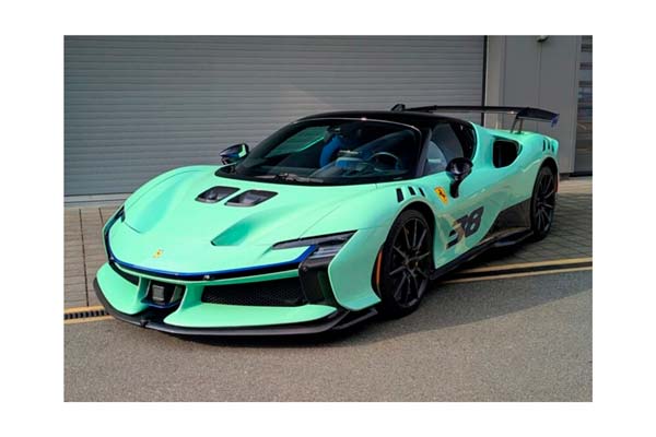 FERRARI SF90 XX STRADALE VERDE PALLIDO / ФЕРРАРИ СФ90 КСКС СТРАДАЛЕ ПАЛЛИДО 1:18 ЗЕЛЕНЫЙ — фото 1