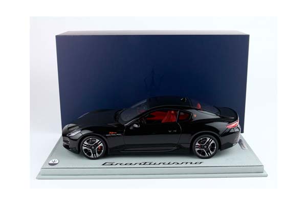 MASERATI GRANTURISMO FOLGORE 2023 NERO ASSOLUTO / МАЗЕРАТИ ГРАНТУРИСМО ФОЛЬГОРЕ 2023 АССОЛУТО 1:18 ЧЕРНЫЙ — фото 10