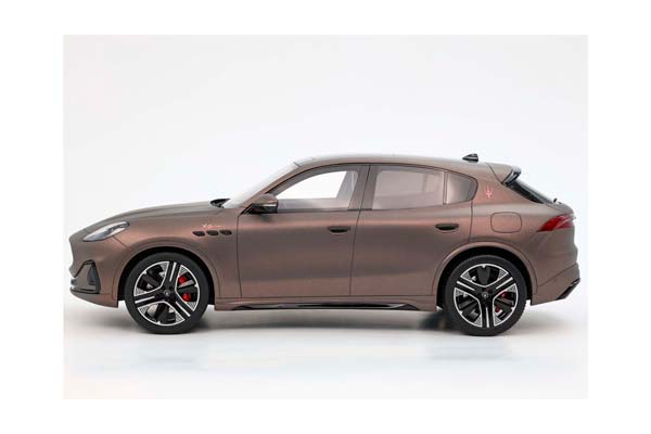 MASERATI GRECALE FOLGORE 2022 FOLGORE COPPER / МАЗЕРАТИ ГРЕКАЛЕ ФОЛЬГОРЕ 2022 ФОЛЬГОРЕ 1:18 МЕДНЫЙ — фото 3