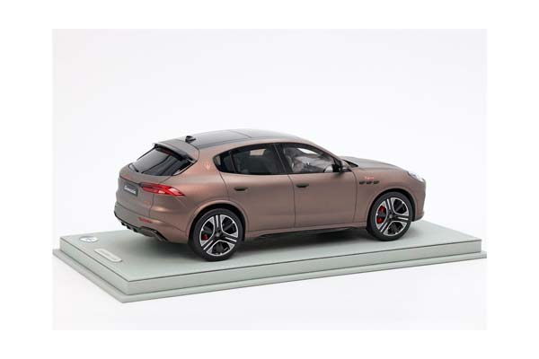 MASERATI GRECALE FOLGORE 2022 FOLGORE COPPER / МАЗЕРАТИ ГРЕКАЛЕ ФОЛЬГОРЕ 2022 ФОЛЬГОРЕ 1:18 МЕДНЫЙ — фото 2