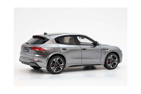 MASERATI GRECALE FOLGORE 2022 GREY LAVA / МАЗЕРАТИ ГРЕКАЛЕ ФОЛЬГОРЕ 2022 ЛАВА 1:18 СЕРЫЙ — фото 4