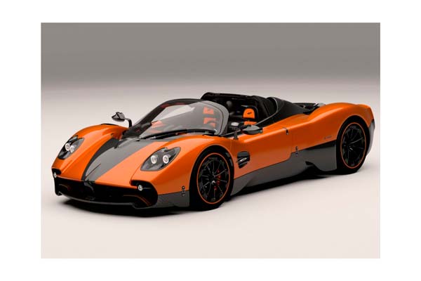 PAGANI UTOPIA ROADSTER ARANCIO ST. TROPEZ - OPEN ROOF / ПАГАНИ УТОПИЯ РОДСТЕР СТ ТРОПЕЗ 1:18 ОРАНЖЕВЫЙ