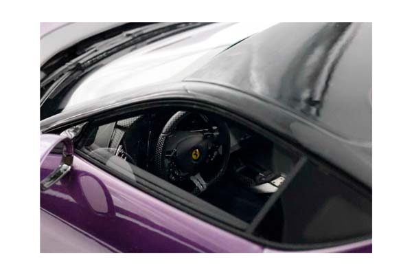 FERRARI 12CILINDRI COUPE VIOLA HONG KONG / ФЕРРАРИ 12КИЛИНДРИ КУПЕ ХОНГ КОНГ 1:18 ФИОЛЕТОВЫЙ — фото 8