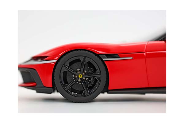 FERRARI 12CILINDRI SPIDER RED CORSA / ФЕРРАРИ 12КИЛИНДРИ СПАЙДЕР 1:18 КРАСНЫЙ — фото 6
