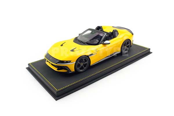 FERRARI 12CILINDRI SPIDER GIALLO MODENA / ФЕРРАРИ 12КИЛИНДРИ СПАЙДЕР 1:18 ЖЕЛТЫЙ — фото 1