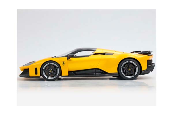 FERRARI F80 GIALLO TRISTRATO BLACK BRAKE - CARBON ROOF AND WING / ФЕРРАРИ Ф80 ТРИСТРАТО БРАКЕ 1:18 ЖЕЛТЫЙ — фото 9