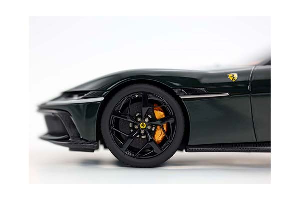 FERRARI 12CILINDRI PANORAMIC ROOF BRITISH GREEN / ФЕРРАРИ 12КИЛИНДРИ ПАНОРАМНАЯ КРЫША БРИТАНСКИЙ 1:18 ЗЕЛЕНЫЙ — фото 7