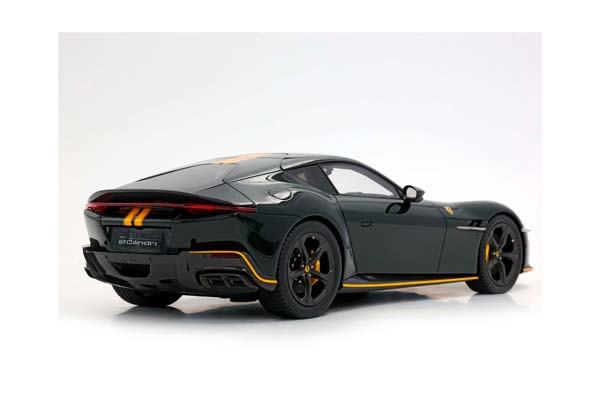 FERRARI 12CILINDRI PANORAMIC ROOF VERDE BRITISH WITH YELLOW STRIPES / ФЕРРАРИ 12КИЛИНДРИ ПАНОРАМНАЯ КРЫША БРИТАНСКИЙ ПОЛОСЫ 1:18 ЖЕЛТЫЙ — фото 5