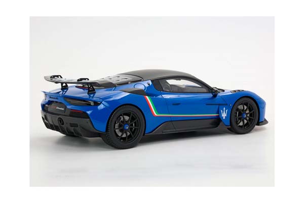 MASERATI GT2 STRADALE BLU INFINITO WITH ITALIAN STRIPE / МАЗЕРАТИ ГТ2 СТРАДАЛЕ ИНФИНИТО ИТАЛИАН ПОЛОСА 1:18 СИНИЙ — фото 6