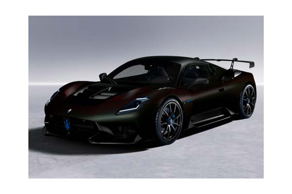 MASERATI GT2 STRADALE MATT BLACK / МАЗЕРАТИ ГТ2 СТРАДАЛЕ МАТТ 1:18 ЧЕРНЫЙ — фото 1