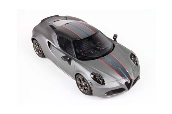 ALFA ROMEO 4C COMPETIZIONE GRIGIO VESUVIO OPACO / АЛЬФА РОМЕО 4К КОМПЕТИЦИОНЕ ВЕСУВИО ОПАКО 1:18 СЕРЫЙ — фото 4