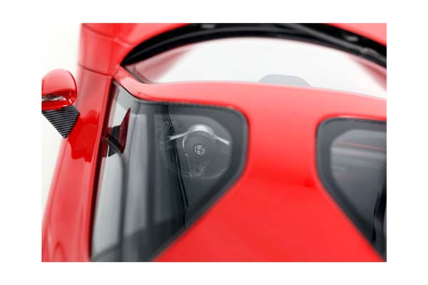 ALFA ROMEO 33 STRADALE ROSSO ALFA / АЛЬФА РОМЕО 33 СТРАДАЛЕ АЛФА 1:18 КРАСНЫЙ — фото 6