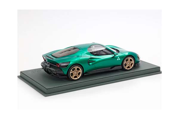 ALFA ROMEO 33 STRADALE VERDE MONTREAL / АЛЬФА РОМЕО 33 СТРАДАЛЕ МОНТРЕАЛ 1:18 ЗЕЛЕНЫЙ — фото 2
