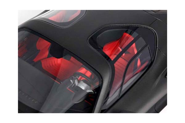 ALFA ROMEO 33 STRADALE FULL MATT CARBON AND RED COFFRAIN / АЛЬФА РОМЕО 33 СТРАДАЛЕ ФУЛЛ МАТТ КАРБОН КОФФРАИН 1:18 КРАСНЫЙ — фото 8
