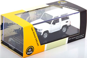 TOYOTA LAND CRUISER 71 2014 WHITE (ДЛИНА МОДЕЛИ 6-10 СМ) — фото 3
