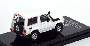 TOYOTA LAND CRUISER 71 2014 WHITE (ДЛИНА МОДЕЛИ 6-10 СМ) — фото 2