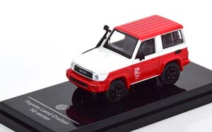 TOYOTA LAND CRUISER 71 2023 RED WHITE (ДЛИНА МОДЕЛИ 6-10 СМ)