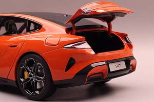 XIAOMI SU7 2025 ORANGE / СЯОМИ ЭСЮ7 ОРАНЖЕВЫЙ — фото 7