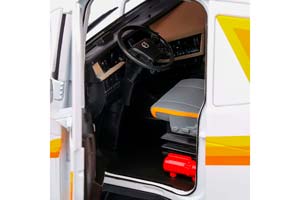 VOLVO FH16 500 XL CAB 2018 WHITE/ORANGE / VOLVO FH16 500 XL КАБИНА 2018 БЕЛЫЙ/ОРАНЖЕВЫЙ — фото 4