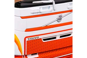 VOLVO FH16 500 XL CAB 2018 WHITE/ORANGE / VOLVO FH16 500 XL КАБИНА 2018 БЕЛЫЙ/ОРАНЖЕВЫЙ — фото 6
