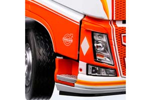 VOLVO FH16 500 XL CAB 2018 WHITE/ORANGE / VOLVO FH16 500 XL КАБИНА 2018 БЕЛЫЙ/ОРАНЖЕВЫЙ — фото 7
