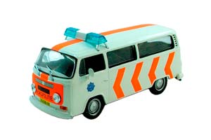 VW VOLKSWAGEN T2B, ПОЛИЦЕЙСКИЕ МАШИНЫ МИРА 17, БЕЛЫЙ